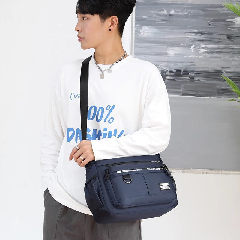 Fashion Instinct Messenger Bags
