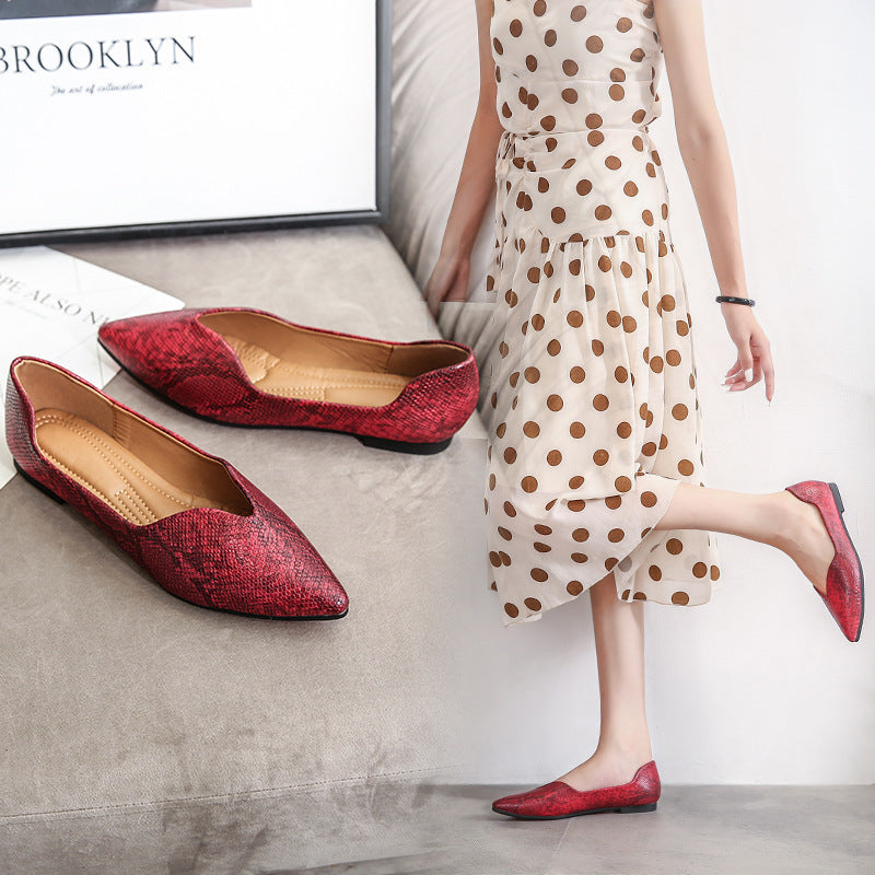 Serpentine Pointed Print Ballet Flats
