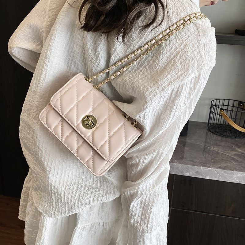 Women's Chain Crossbody Flap Bags