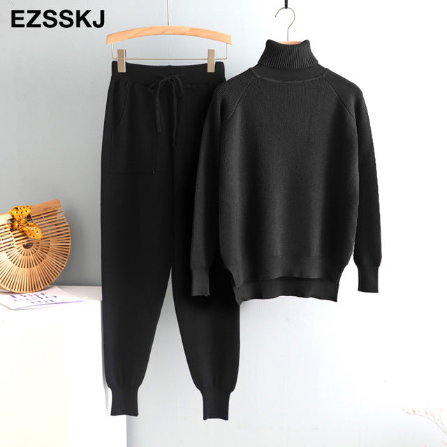 Women’s Knitted Sets