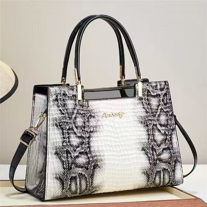 Danbooly Handbags